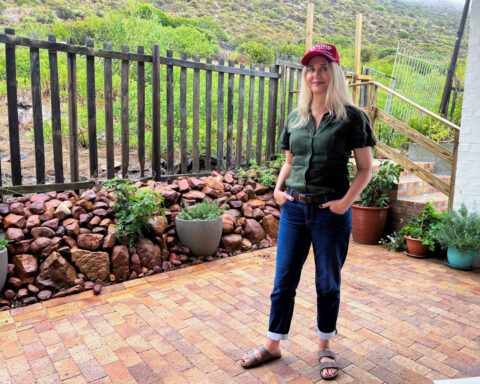 First white South Africans board plane for US under Trump refugee plan