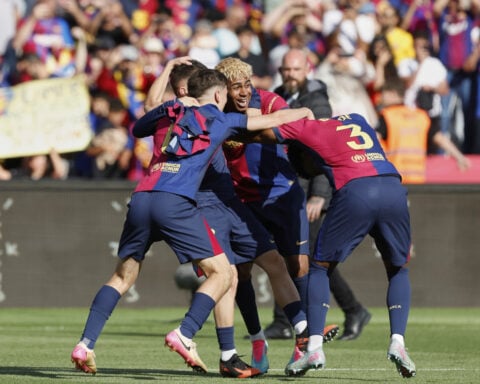 Barcelona rallies to beat Real Madrid 4-3 despite Mbappé hat trick to move closer to La Liga title