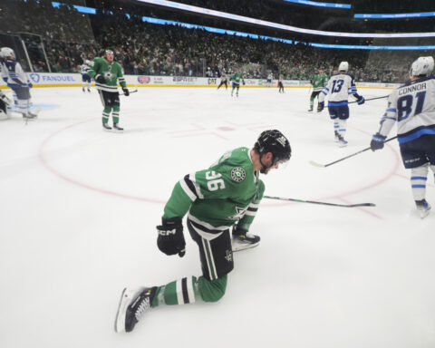 Dallas Stars score without Mikko Rantanen getting a point, ending record streak at 13 goals in a row