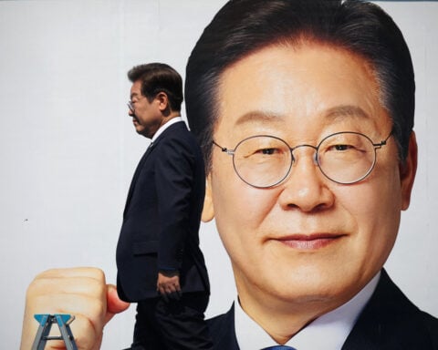 South Korea's presidential campaigns kick off, focus on ailing economy