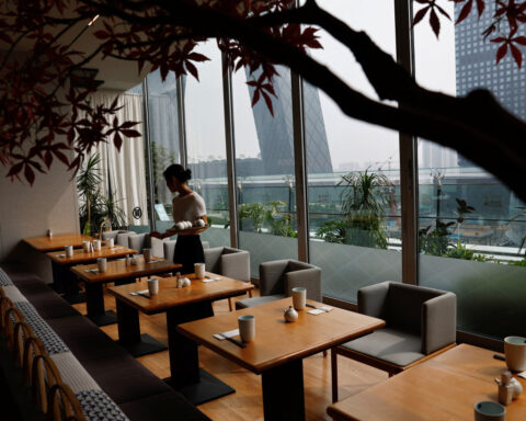 Japan's service sentiment worsens in April as US tariffs take toll
