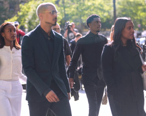 Prosecutor and defense make opening statements in Sean 'Diddy' Combs' sex trafficking trial