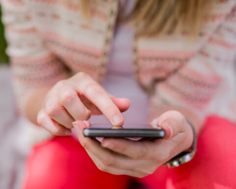 5 investment scams millennials fall for and how to avoid them