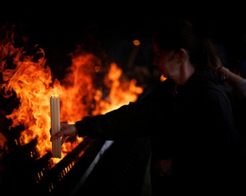Some 270,000 pilgrims pray for Pope Leo and peace in Portugal's Fatima shrine
