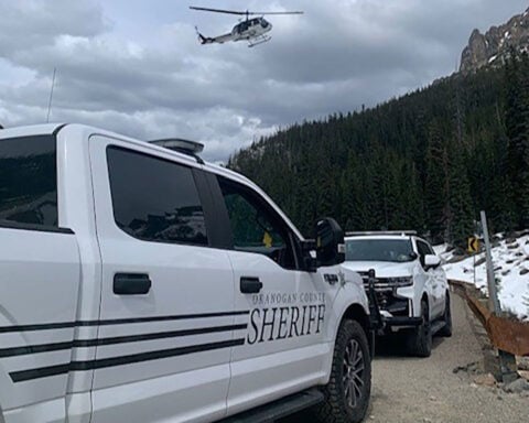 Possible anchoring failure leaves 3 climbers dead in Washington state