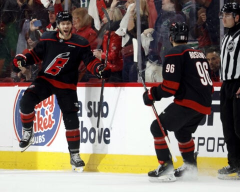 Walker, Svechnikov score late as Hurricanes push Capitals to brink of elimination in 5-2 win