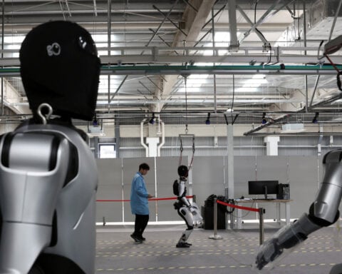 China's AI-powered humanoid robots aim to transform manufacturing