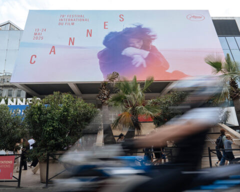 Cannes set to open with a 3 film salute to Ukraine and De Niro getting an honorary Palme d'Or