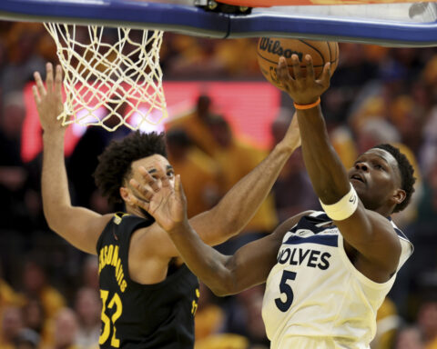 Edwards, Randle lead the way again as Timberwolves beat Warriors 117-110 for 3-1 playoff series lead