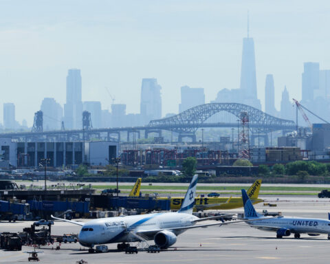Is it safe to fly to Newark Liberty International Airport in the wake of recent outages? Officials say it is