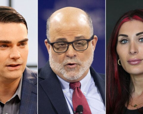 ‘It’s a bribe’: MAGA media stars bash Trump’s reported Qatar plane gift