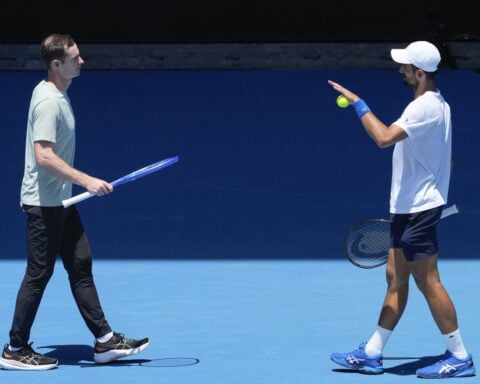 Novak Djokovic splits with coach Andy Murray ahead of French Open