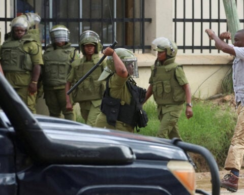 Tanzania arrests opposition official travelling to political conference