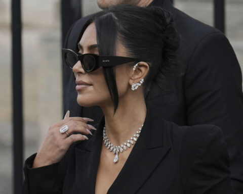 Kim Kardashian testifies about being bound and held at gunpoint during Paris robbery