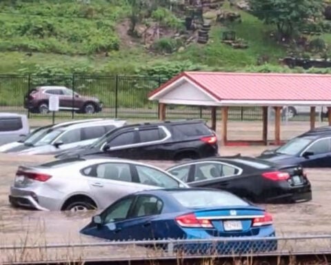 200 rescued from Maryland elementary school using boats as flood waters started to reach the second floor