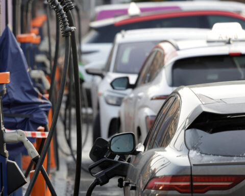 Global EV sales rise in April despite trade disruptions, research finds