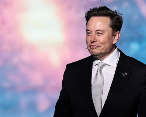 Tesla board explores new pay deal for CEO Elon Musk, FT reports