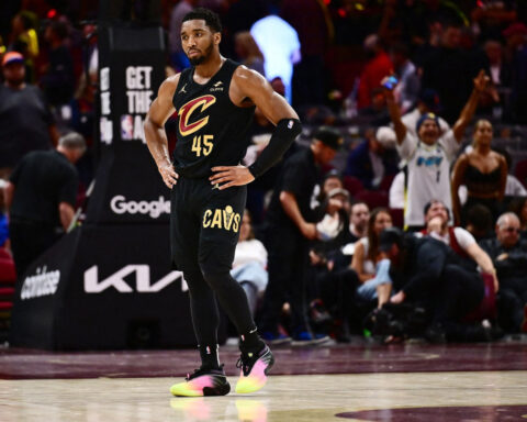 Indiana Pacers rally to eliminate top-seeded Cleveland Cavaliers and advance to Eastern Conference Finals