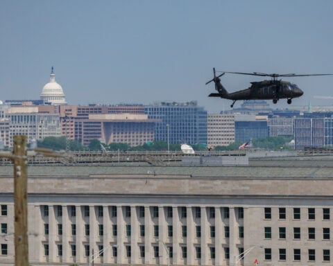 Air traffic control ‘hotline’ between Pentagon and Reagan Washington National Airport has been broken since 2022