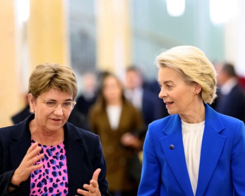 Switzerland sets out framework for immigration curbs under EU deal