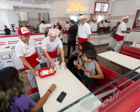 In-N-Out is removing artificial ingredients from some of its menu items