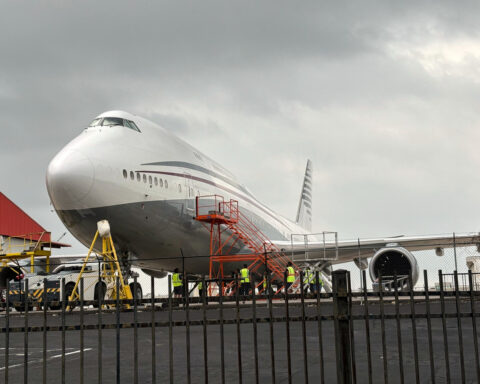Boeing, trying to emerge from one of company's most difficult eras, is having a pretty good week