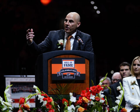 Philadelphia Flyers hire Rick Tocchet as coach, turning to alum to end their playoff drought