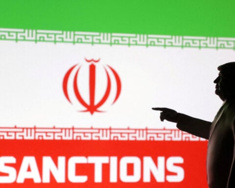 US issues sanctions to hit Iranian efforts to build ballistic missiles