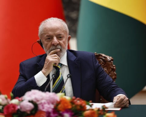 Brazil's Lula says he would try to urge Putin to 'go to Istanbul and negotiate' with Zelenskyy