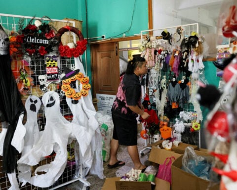 Tariff truce sparks hopes for Halloween orders in China