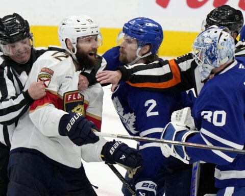 Panthers rout the Maple Leafs 6-1 to take a 3-2 series lead