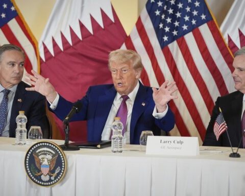 Live updates: Trump attends state dinner at presidential palace in Abu Dhabi