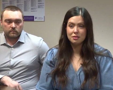 Couple marries at hospital so ailing father could be in attendance