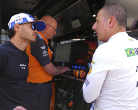 Tony Kanaan gets back on track at Indianapolis, perhaps for the final time in storied career