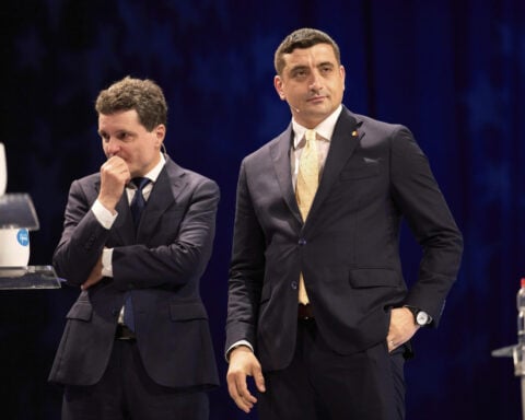 Romania braces for crossroads presidential runoff viewed as a choice between East or West