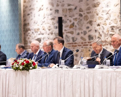Russia says Ukraine talks yielded a prisoner swap deal and an agreement to keep talking