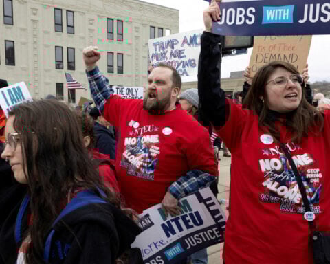 Court gives go-ahead to Trump's plan to halt union bargaining for many federal workers