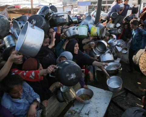 Israel will let food into Gaza, Netanyahu's office says