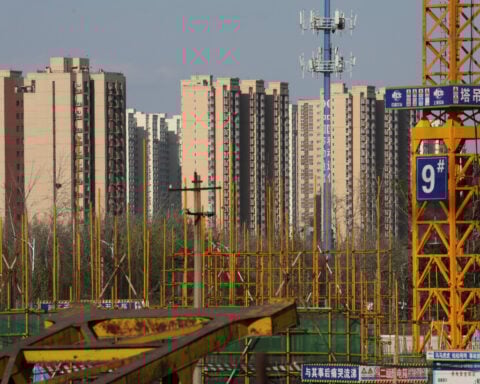 China struggles to lift home prices as April shows no growth