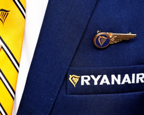 Ryanair forecasts fare rebound as consumers recover from interest-rate hit