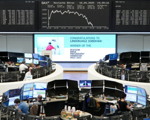 European stocks subdued as corporate news outweighs US credit downgrade