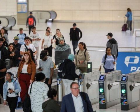 New Jersey rail strike ends, service to resume on Tuesday