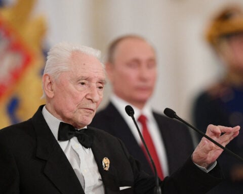 Russian ballet master Yuri Grigorovich dies at 98
