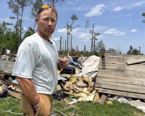 While Trump overhauls FEMA, Mississippi tornado survivors await assistance