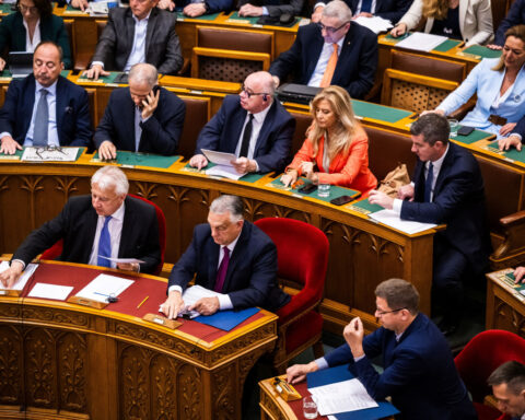 Hungarian lawmakers approve bill to quit International Criminal Court