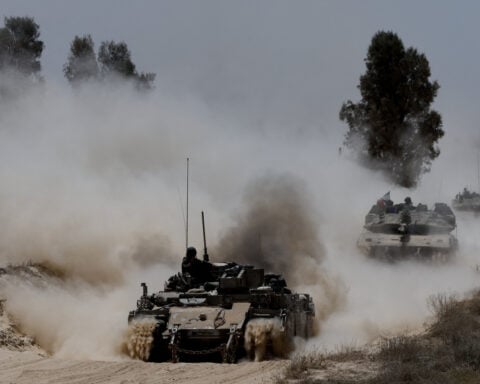 Airstrikes kill dozens in Gaza, international criticism of Israel grows