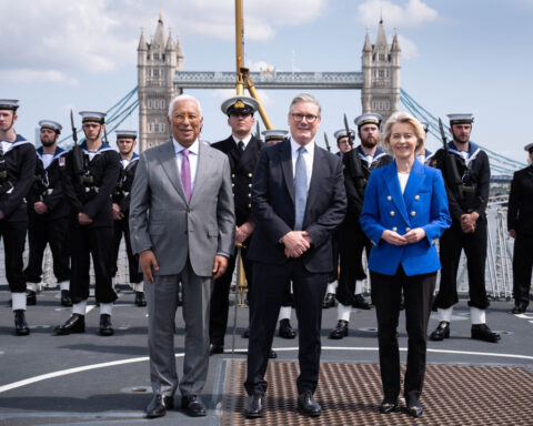 With US and EU deals, Britain embarks on high-risk balancing act