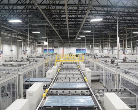 US trade panel's vote paves way for stiff tariffs on many solar imports