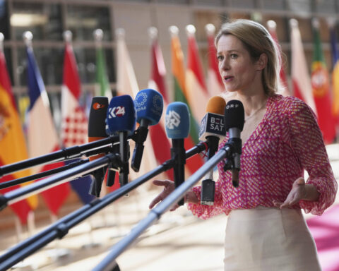 The EU says it will lift sanctions on Syria but leave those on the former Assad regime