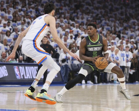 Shai Gilgeous-Alexander and the Thunder beat the rested Timberwolves 114-88 in Game 1 of West finals